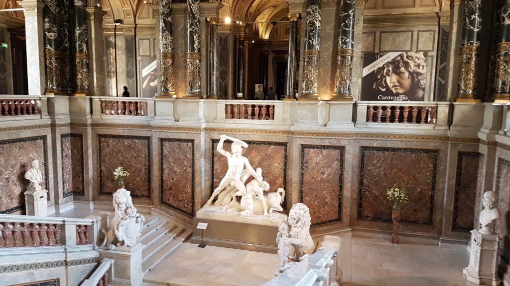 View of Antonio Canova's sculpture on the front stairs of the Museum of Art History.  Photo: Art with me! e.U., 2019